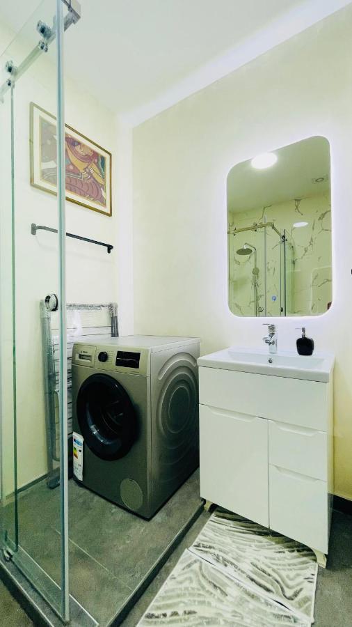 2Br Tashkent City Fountain View Buitenkant foto