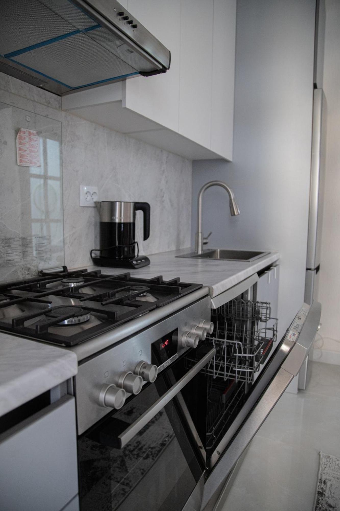 2Br Tashkent City Fountain View Buitenkant foto