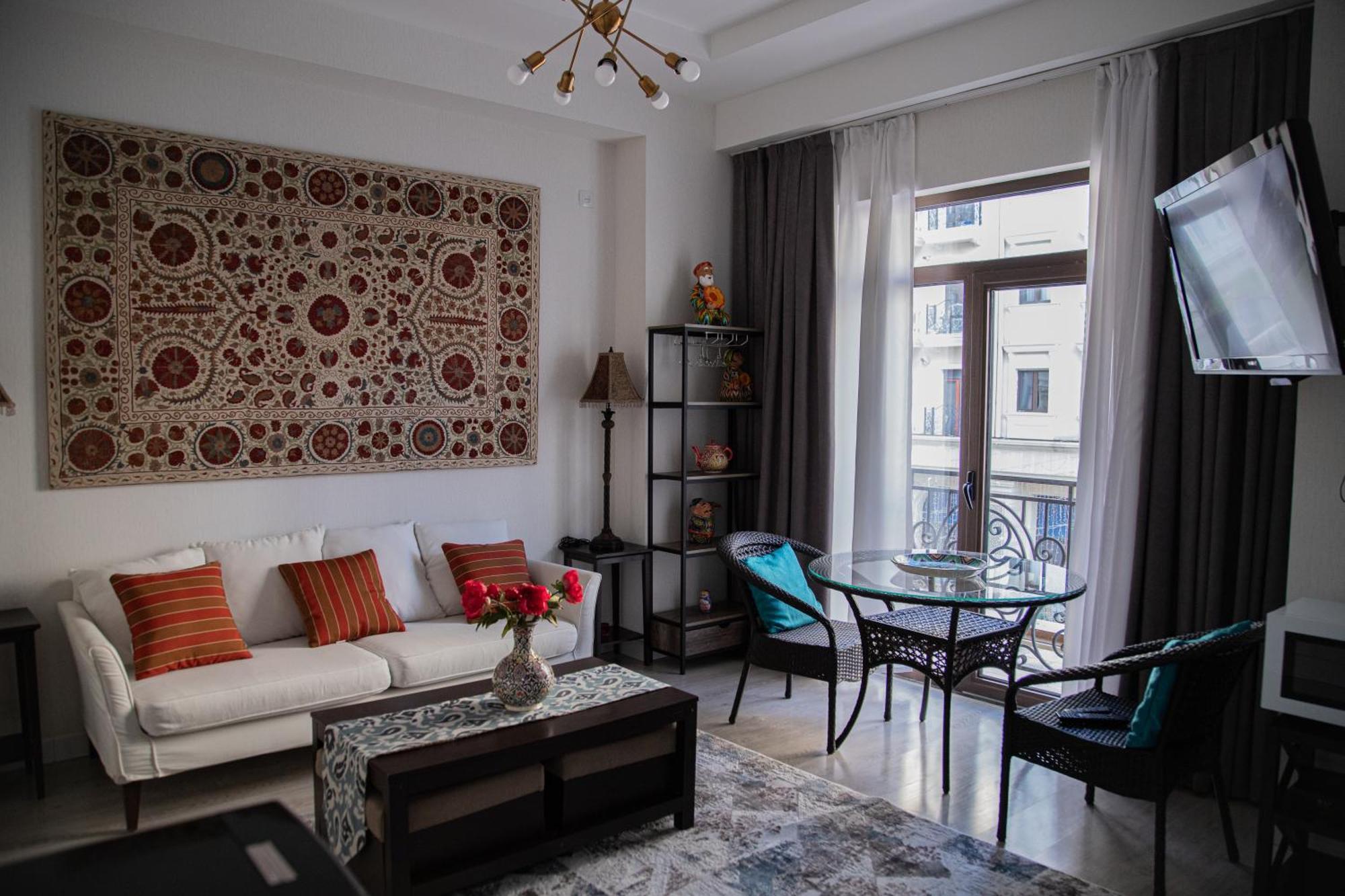 2Br Tashkent City Fountain View Buitenkant foto